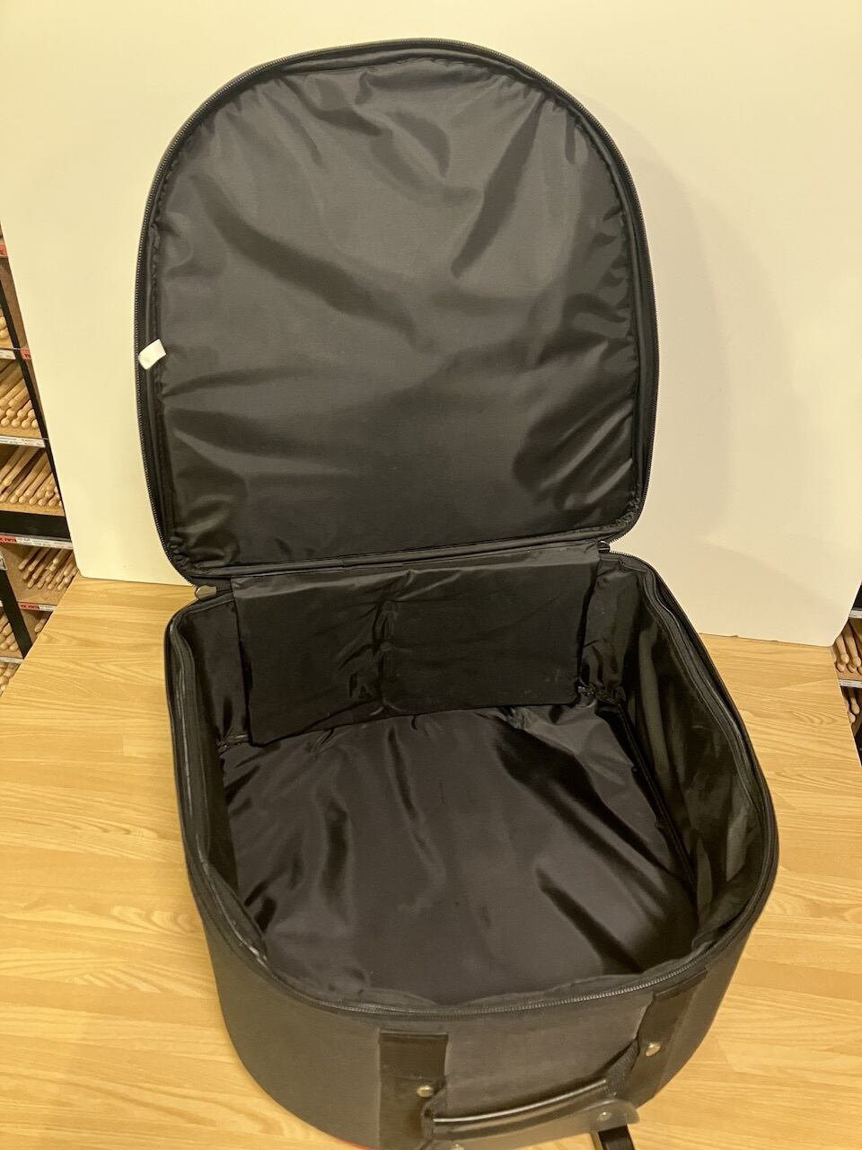 美品USED]Pearl SNARE DRUM CARRYING CASE (カート付 スネアケース