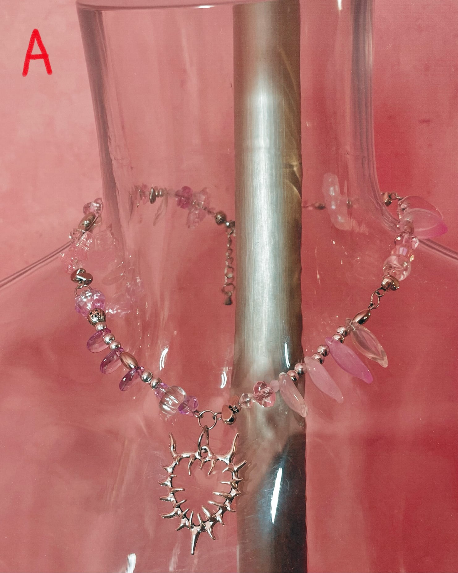 Silver/white choker