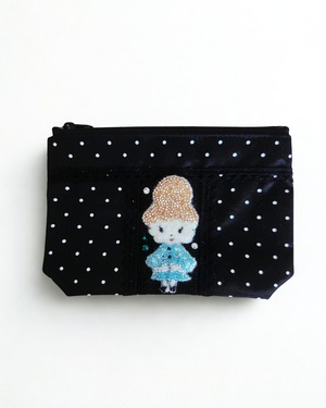 ♡ビーズ刺繍水玉ポーチ♡