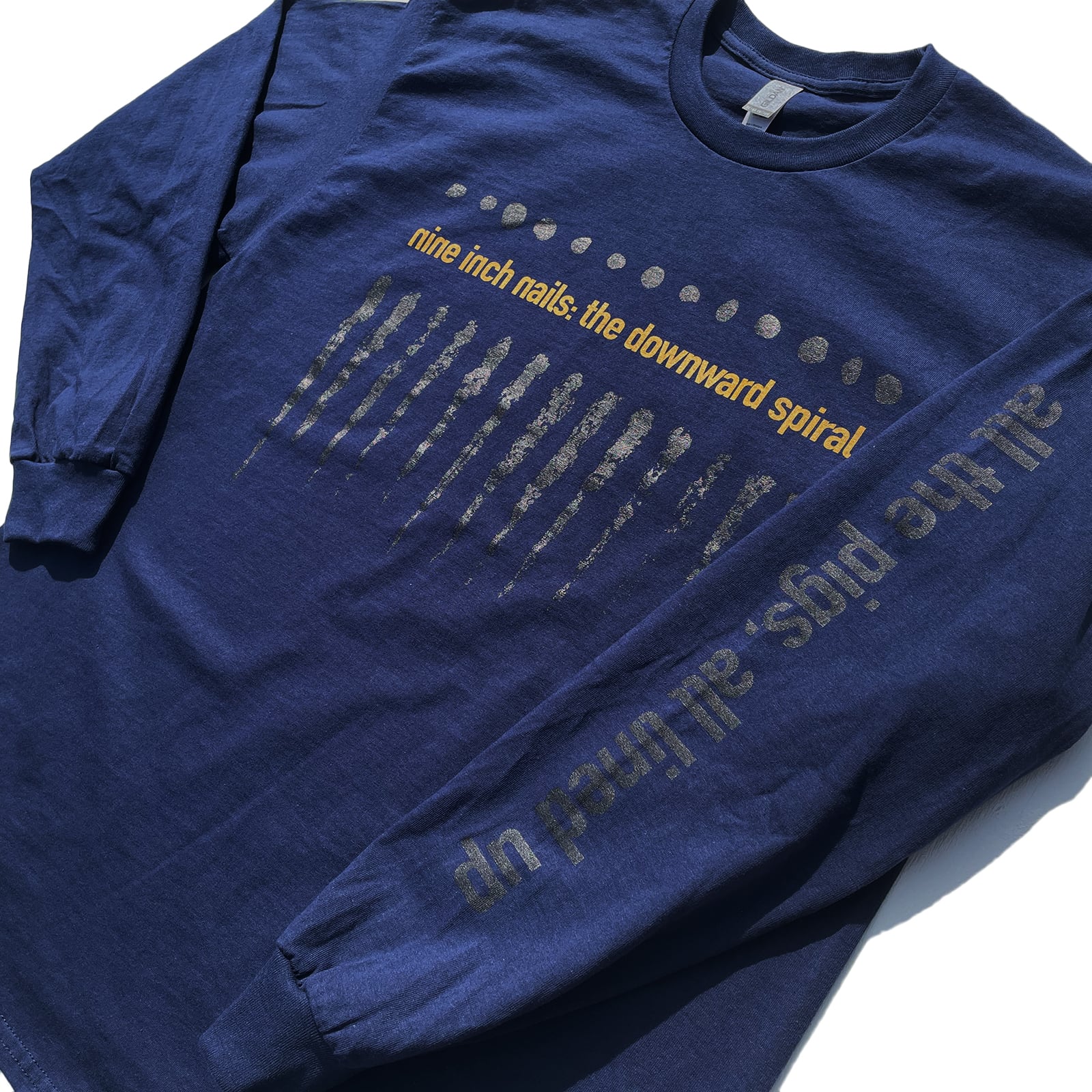 NINE INCH NAILS 「THE DOWNWARD SPIRAL」　ナインインチネイルズ　ザ ダウンワードスパイラル　袖プリント　ロンT 　 長袖Tシャツ　バンドTシャツ　2400-nin-tds 【The clone】 | oguoy/Destroy it Create it Share 