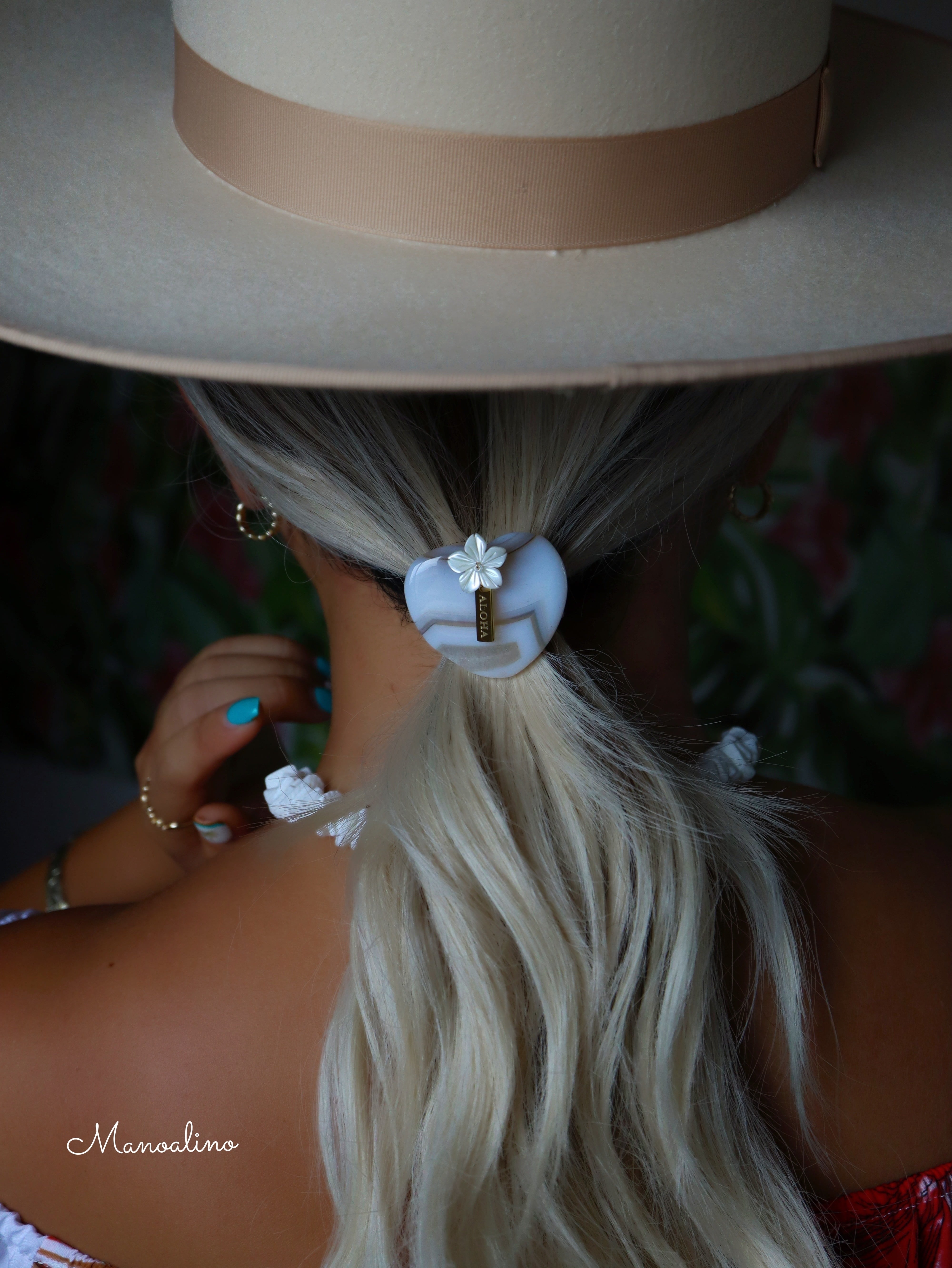 Hawaiian KANEOHE White agate×Plumeria hair accessory(カネオヘ