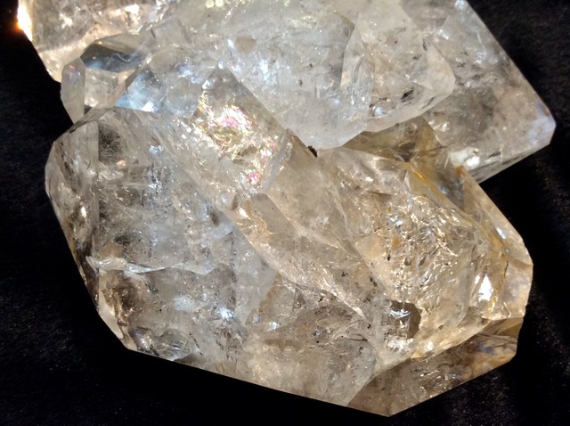 特大サイズ！レインボー・ハーキマーダイヤモンド結晶原石　001