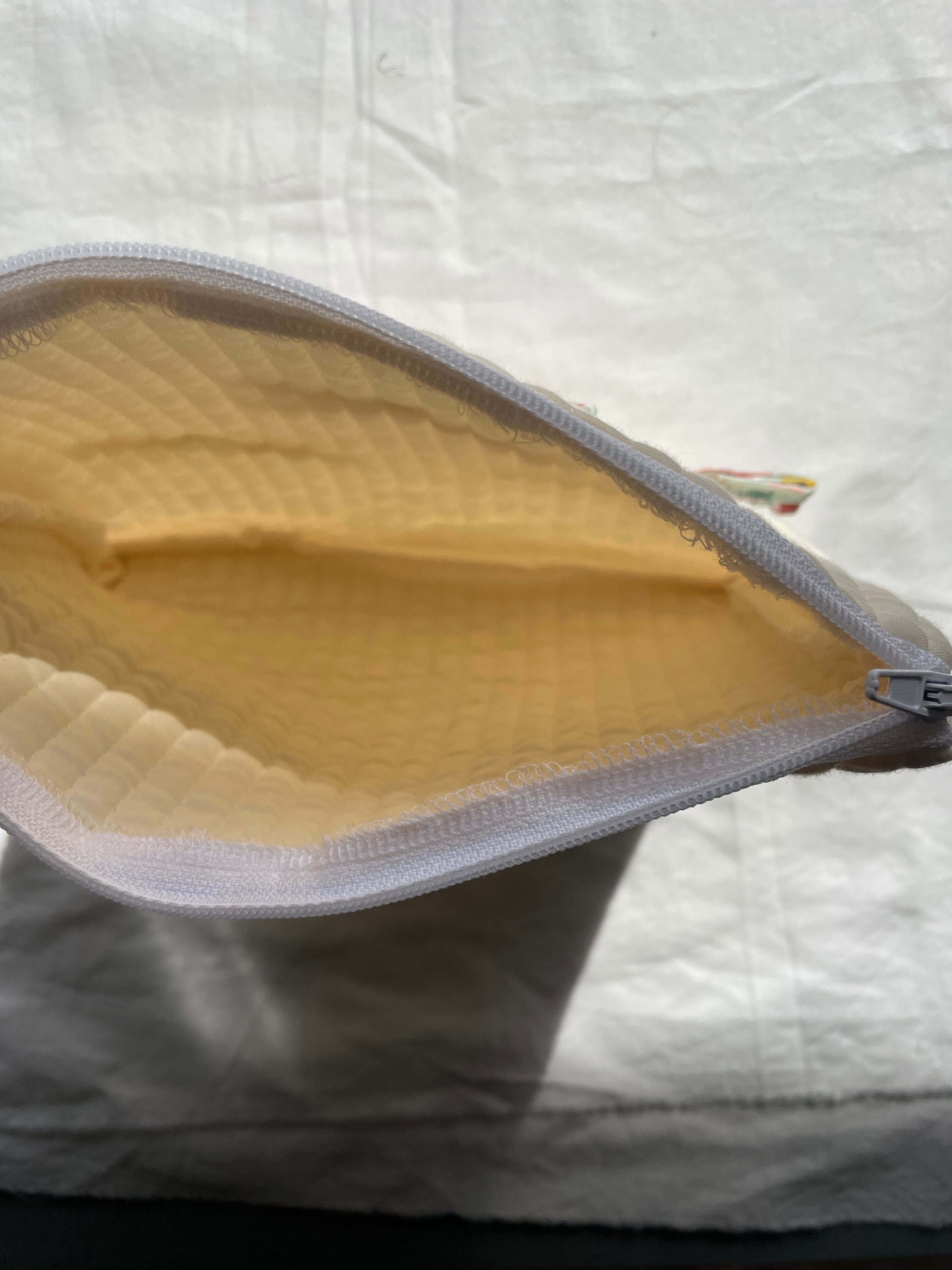 リバティ【3つ】のリボンポーチ 化粧ポーチ なんでも入る