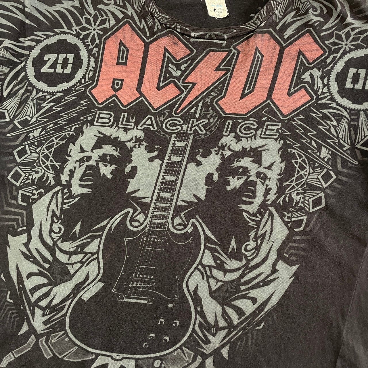 超レア2XL！AC/DC ブラックアイス ヴィンテージTシャツanvil製 00年代 AC/DC BLACK ICE 2008 ロゴプリント バンドTシャツ メンズXL