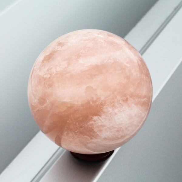 2.8Kg ローズクォーツ 丸玉 スフィア 130mm 261-44