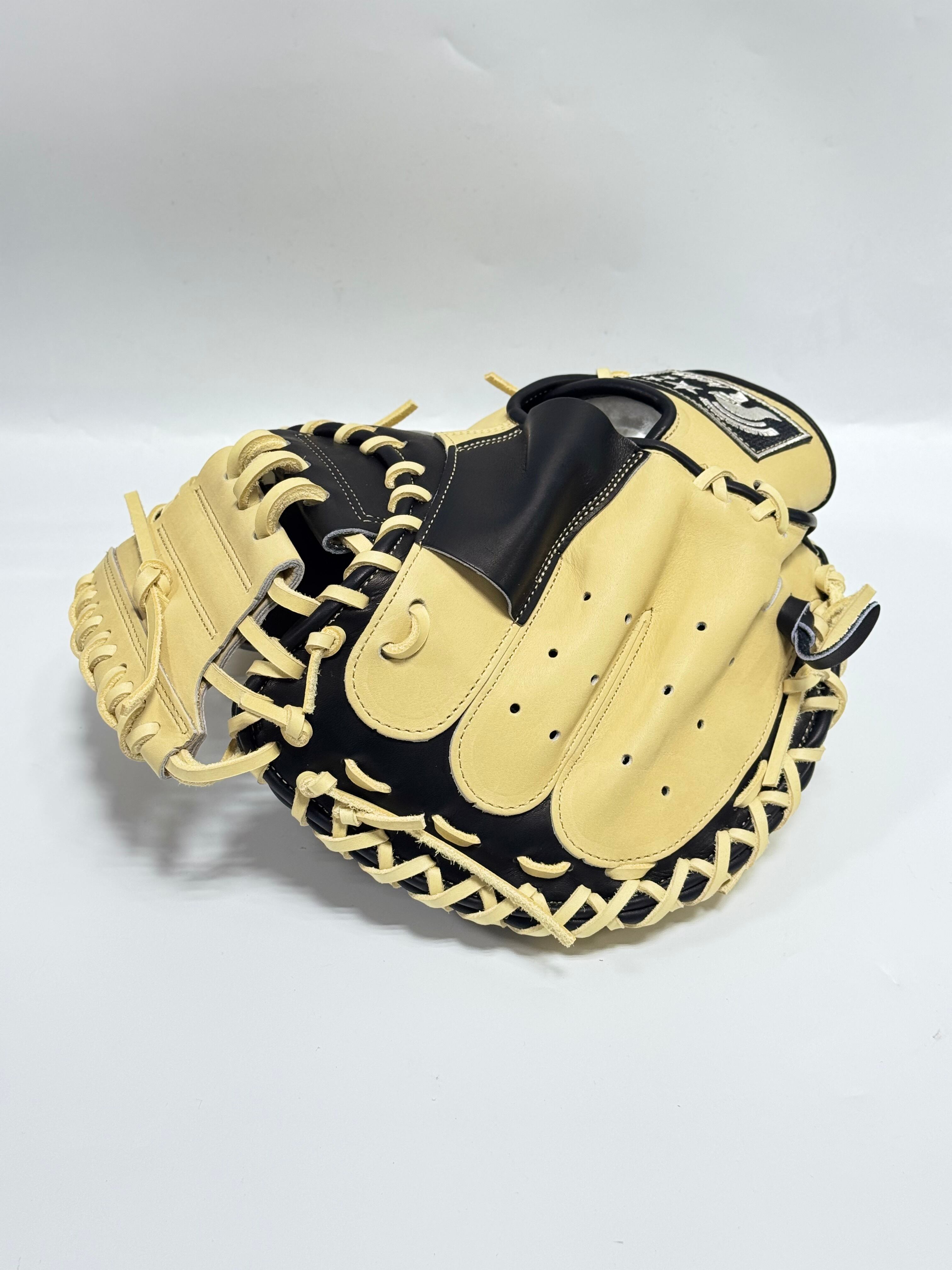 helmｰヘルム 軟式仕様ミット 限定キャッチャーミット Nブラック