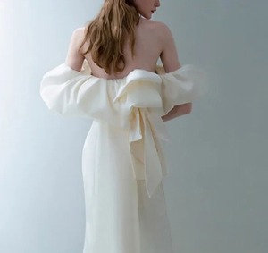 パフスリーブ スレンダースタイル ドレス(W106)