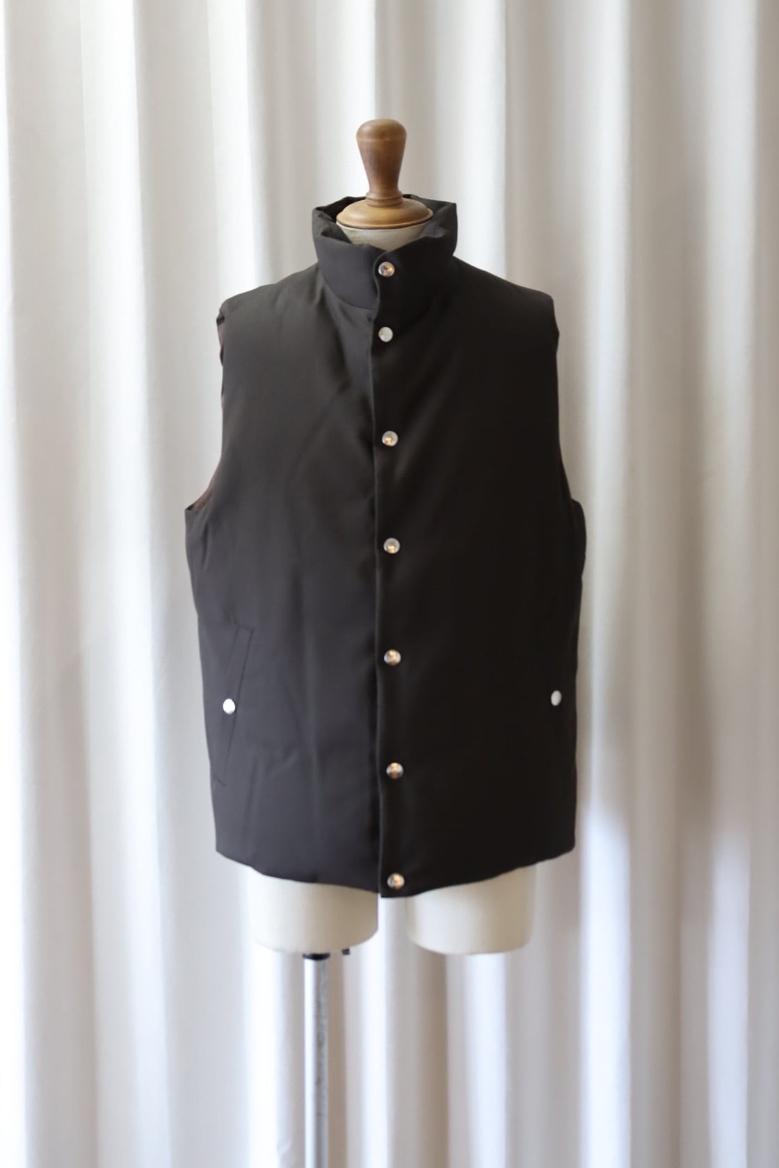 Cale カル ダウンベスト オリーブグリーン ダウンベスト ベスト ナイロン中綿ベスト レディース メンズ