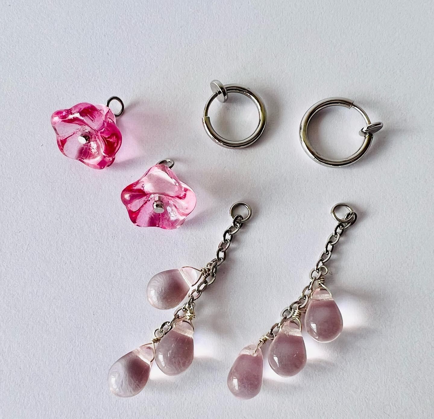 チェコビーズベルフラワー＊イヤリング／ピアス | KIKI collection