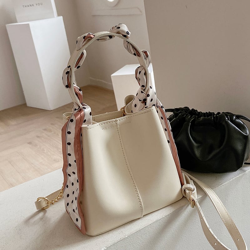 スカーフ チェーン シルク メッセンジャーバッグ Tiancai_Wing_Bag6675634119