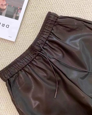 ハイウエストフェイクレザーワイドパンツ  2color A0591