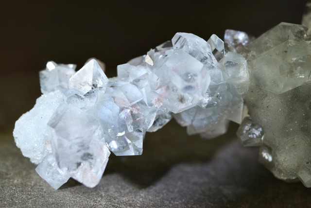 アポフィライト/カルセドニー/スティルバイト Apophyllite/Chalcedony/Stilbite 1493