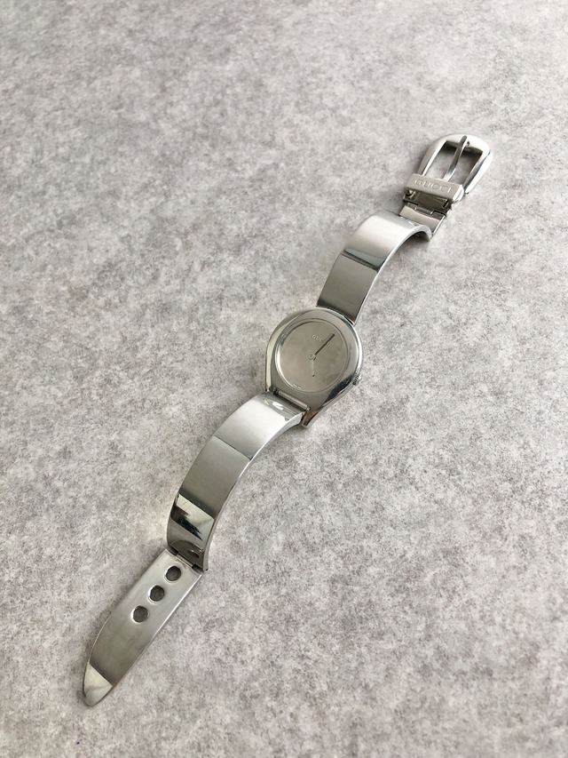 GUCCI グッチ 腕時計 シルバー ベルトモチーフ ステンレススチール 6700L クウォーツ vintage ヴィンテージ オールド 28ufd2