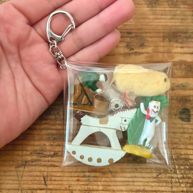 tsuitachiのポーチキーホルダー4