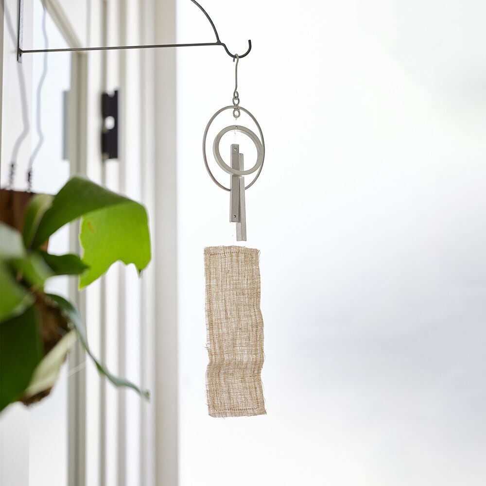 Aluminum wind chime with stand