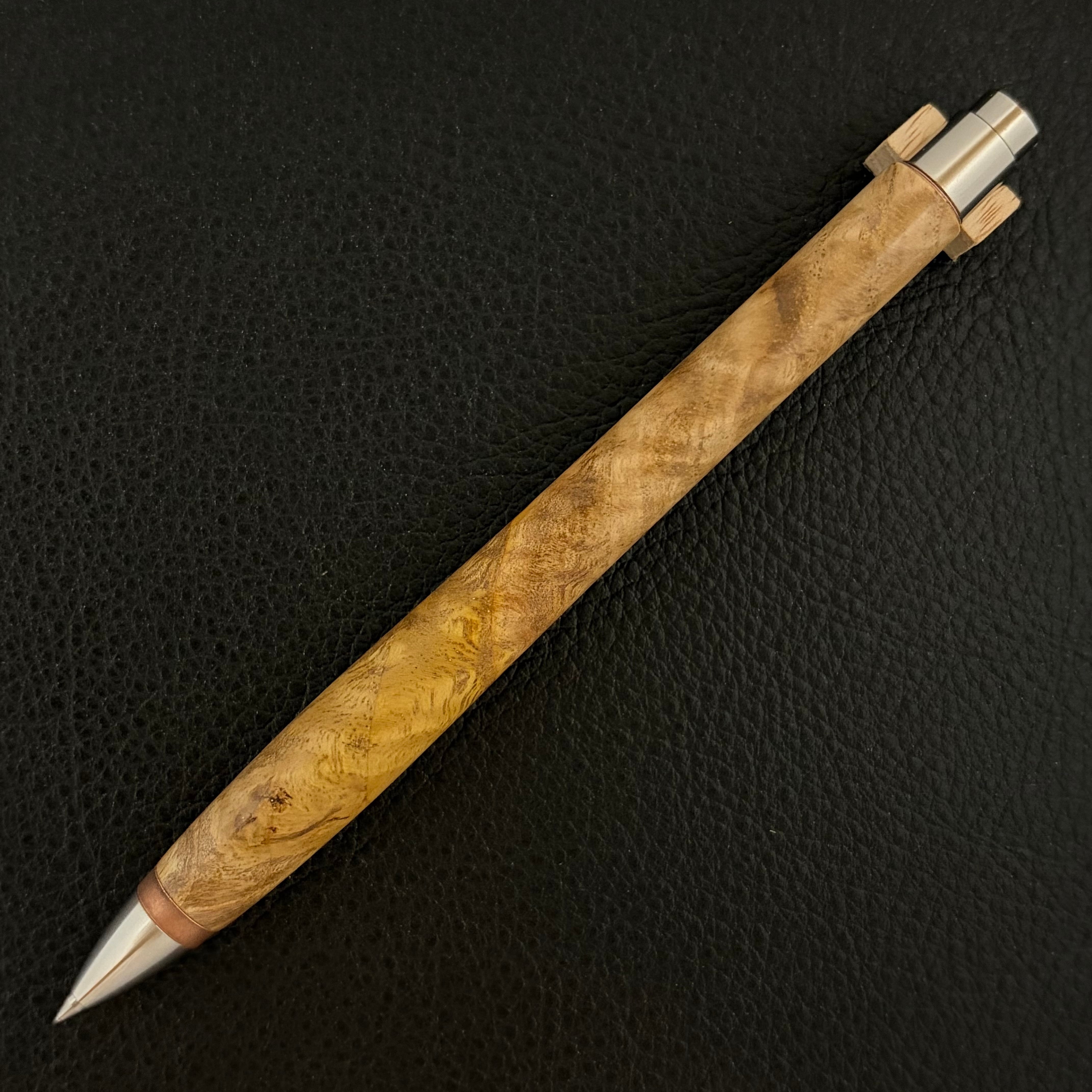 ★朱椿粋 クラストコードバン ボールペン 完売品 美品★ 栗(くり)-307092616】ボールペン | 匠衆・朱椿粋