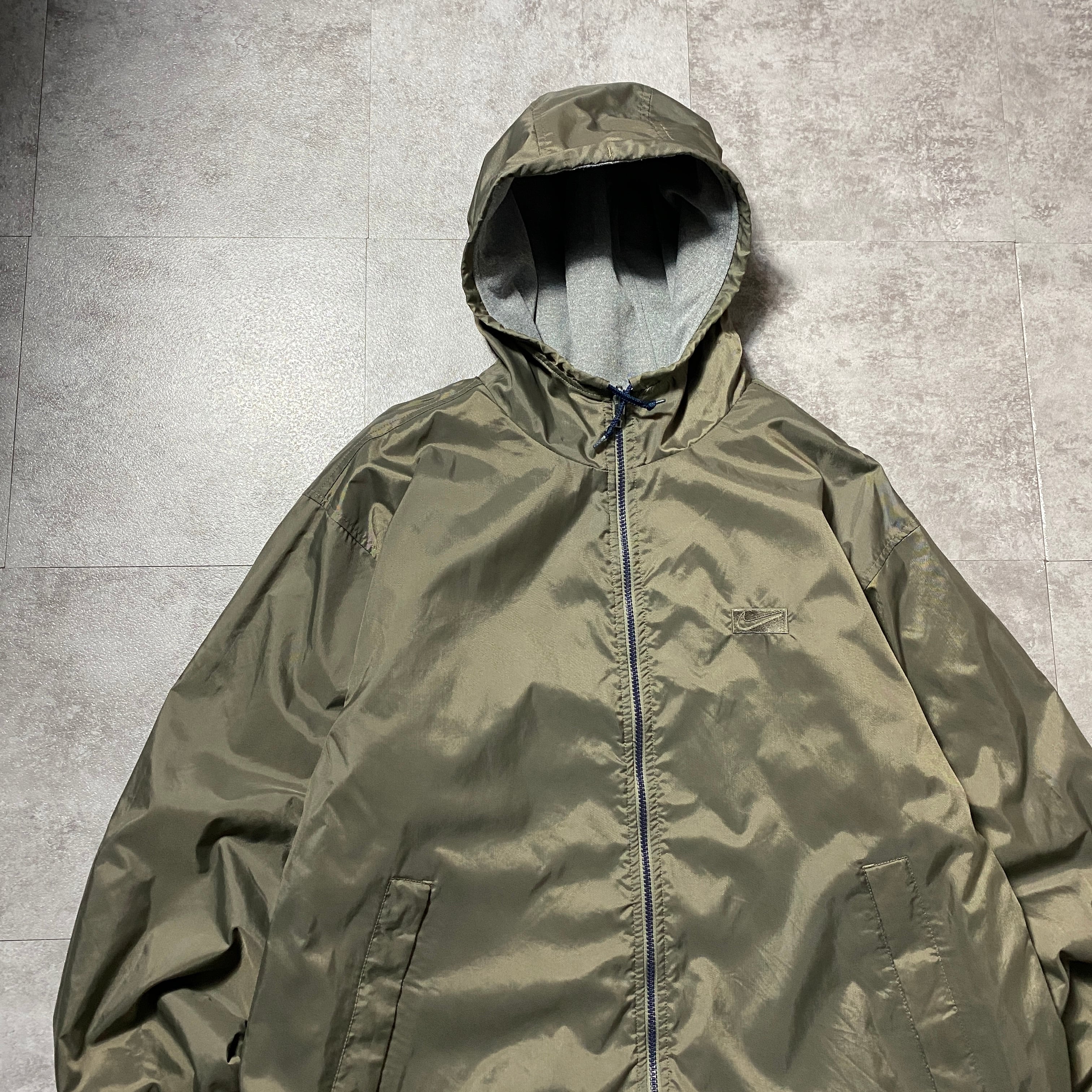 90's NIKE ナイキ 銀タグ スウォッシュ 刺繍ワンポイント バックロゴ