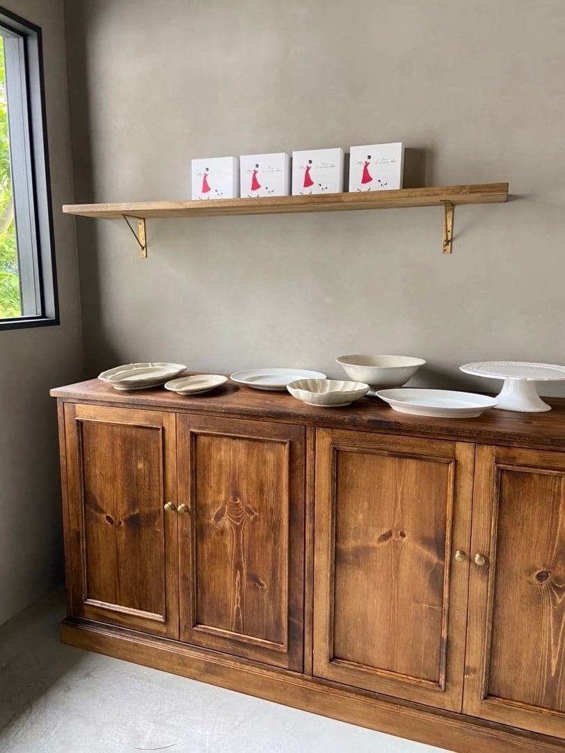 フランスアンティーク調キャビネット4dw （店舗什器・オーダーメイド