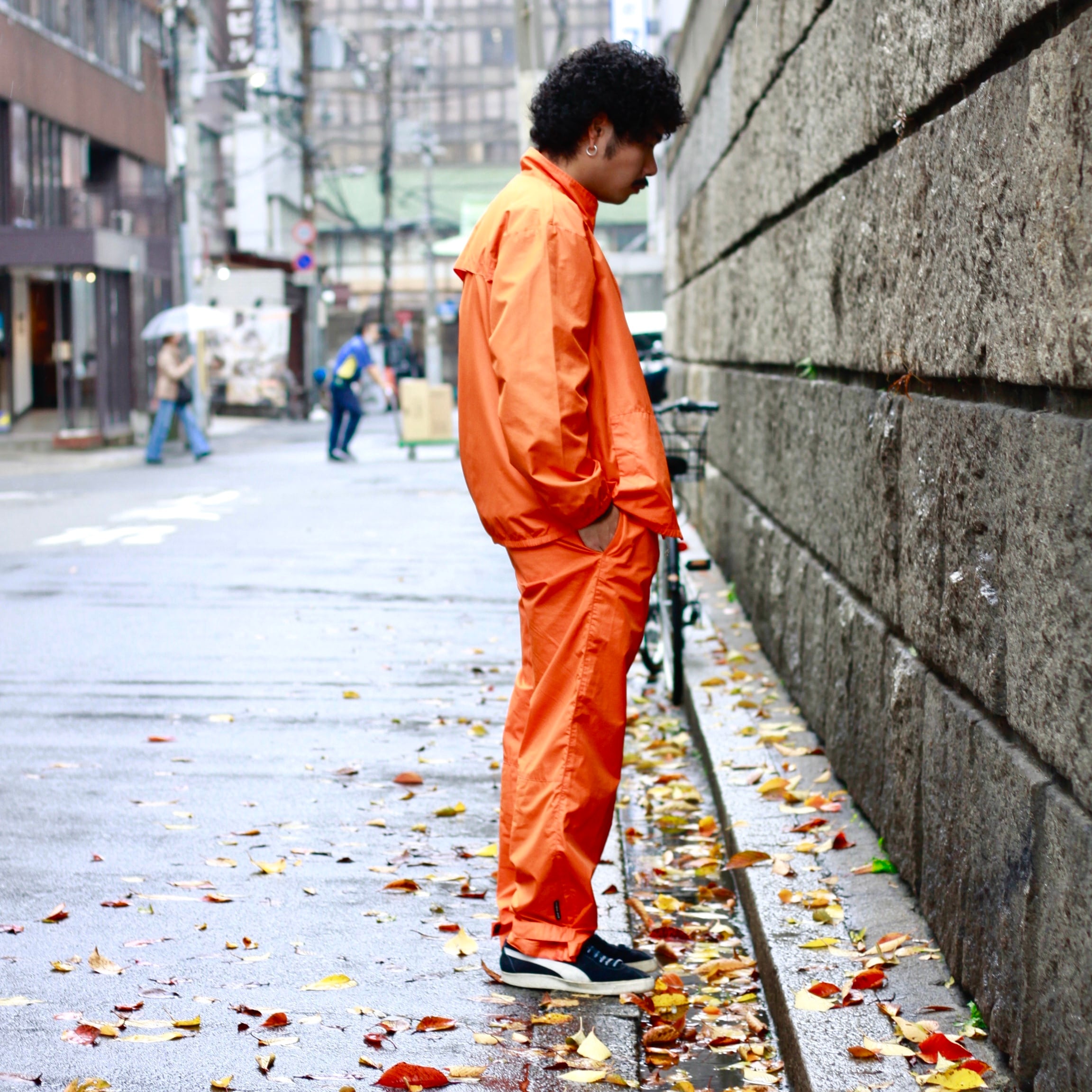 0686. Nike Nylon jog suit rescue orange ナイキ セットアップ ...