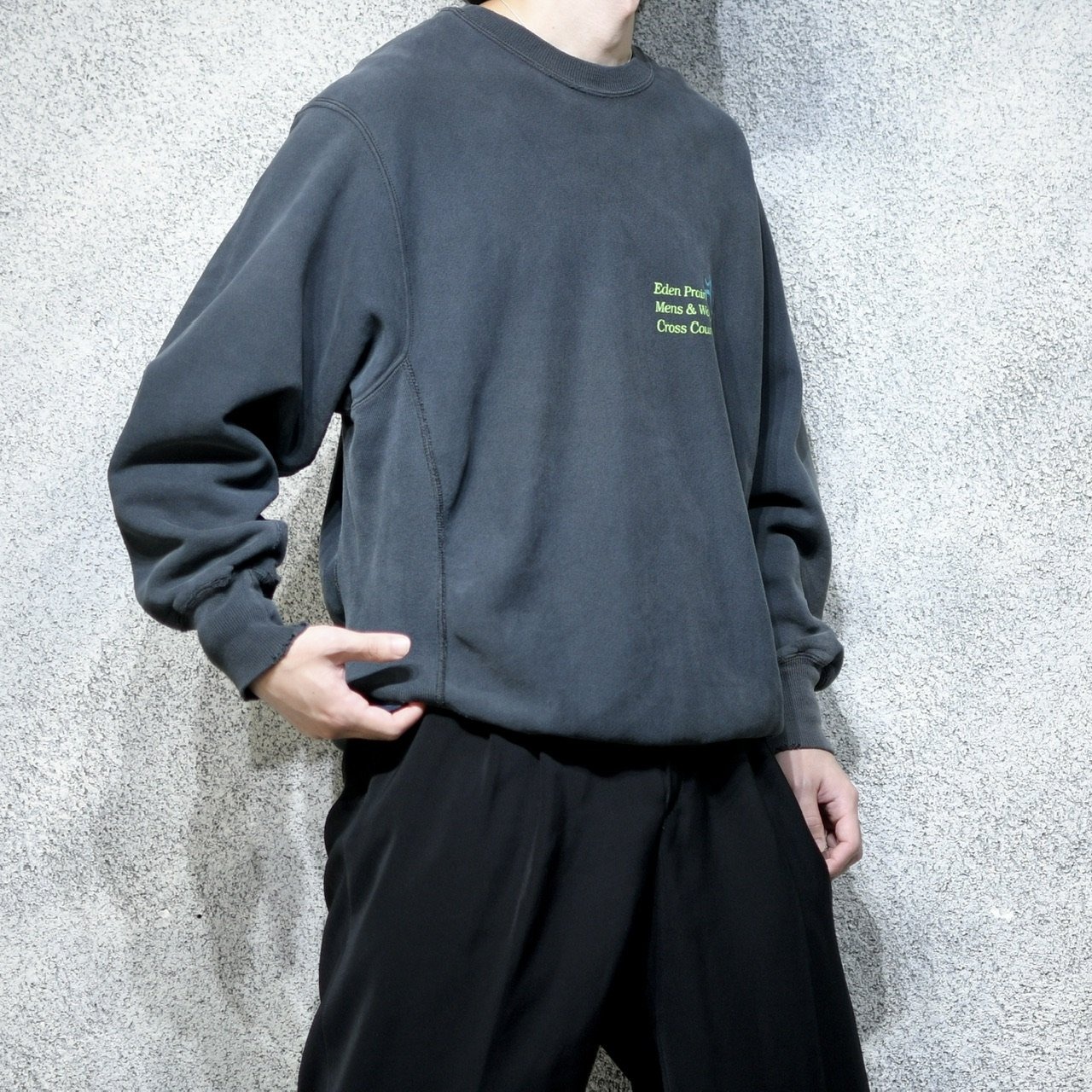 reverse weave type fade print sweat