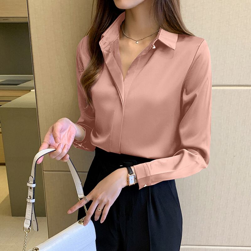 新品未使用】定価6万円VINGE ホワイト シルクシャツブラウス | ヤマダ