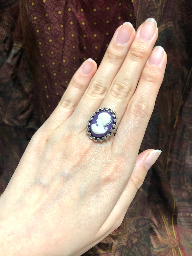 【Run Rabbit Run Vintage 】Purple Cameo ring