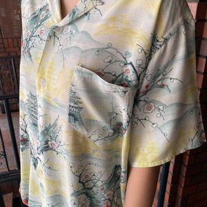 VINTAGE rayon japanese print shirts