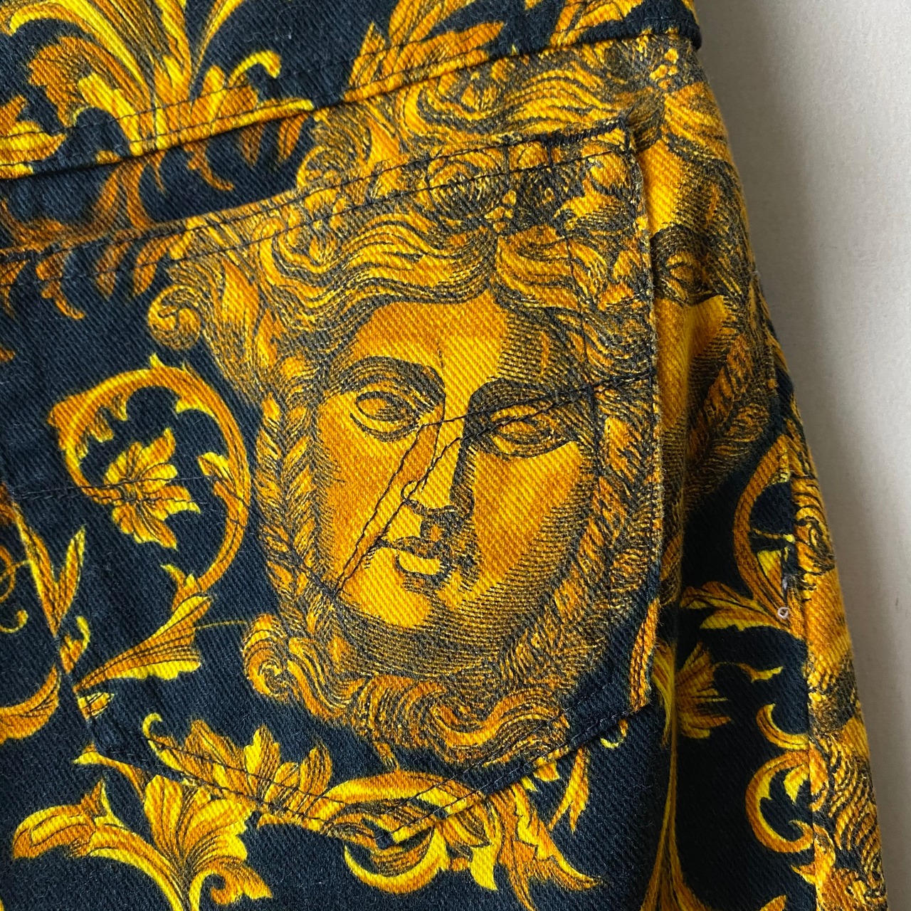 vintage VERSACE JEANS COUTURE baroque pattern denim pants “medusa”