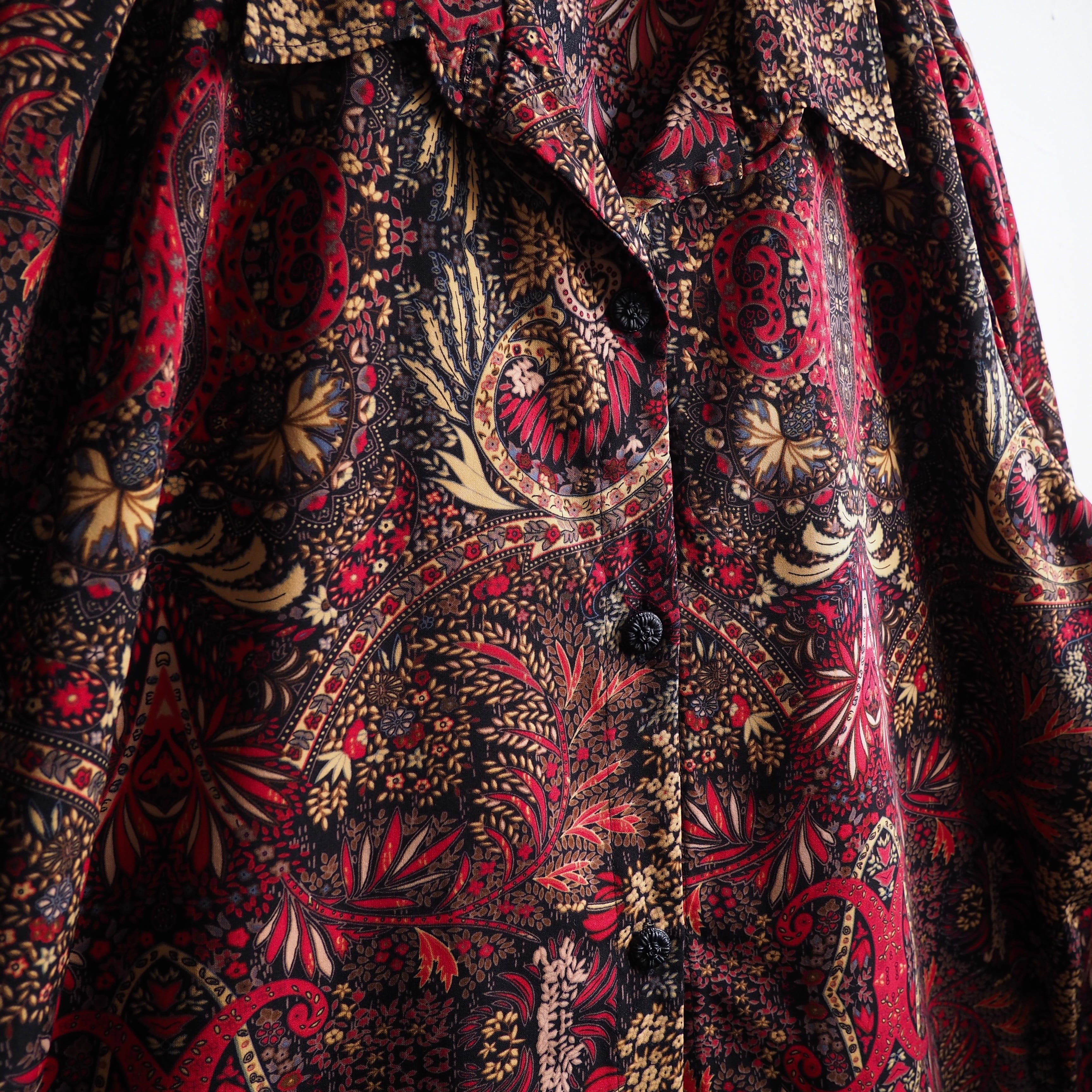 1990s Dark ethnic tribal art pattern Design vintage Drape loose shirt