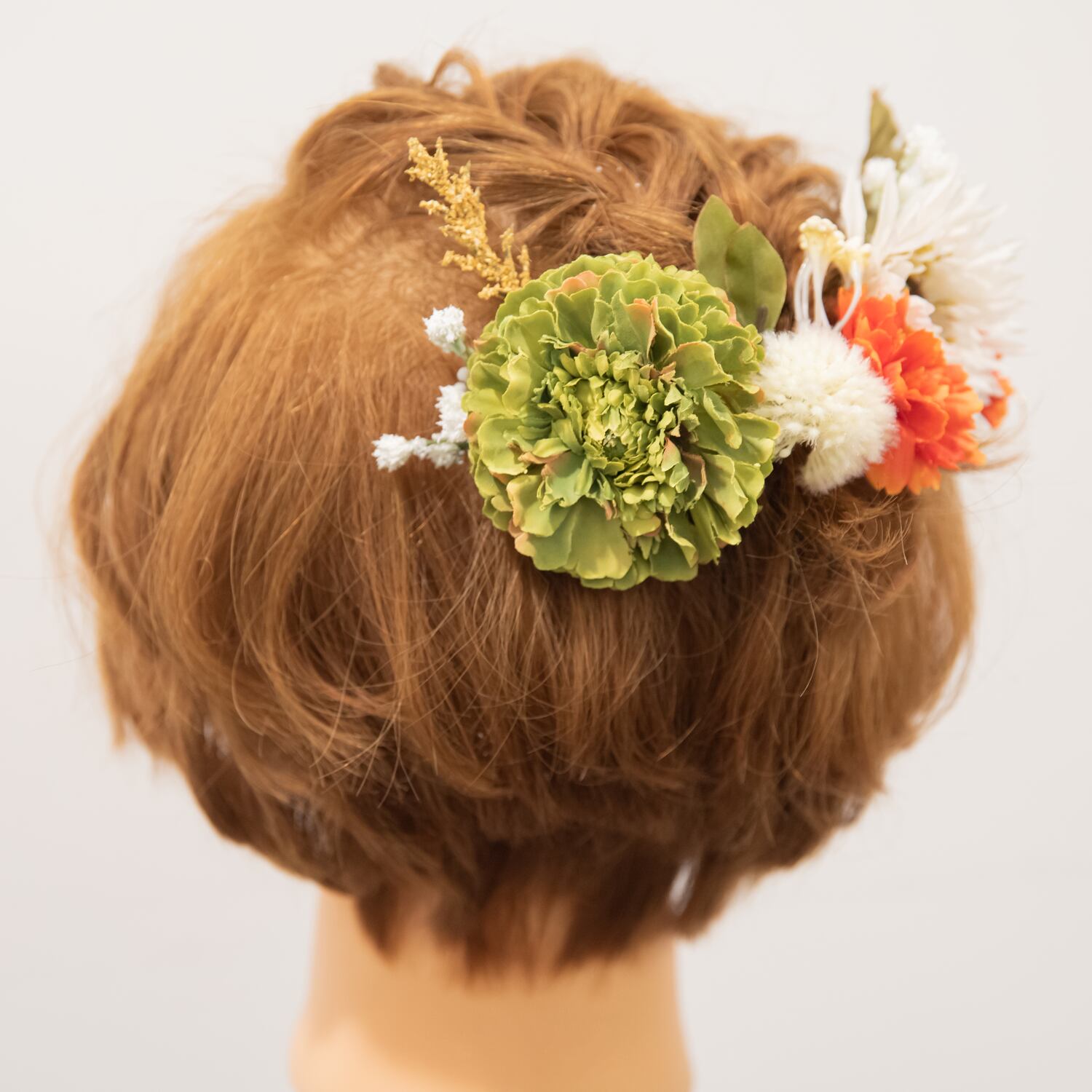 ショートヘアーやショートボブに 成人式や前撮りの振袖のヘッドパーツm ドライフラワー風アーティフィシャルフラワーの髪飾り 水引 全身保湿プロダクト Soie スワ By Loufreasy ラフリジー