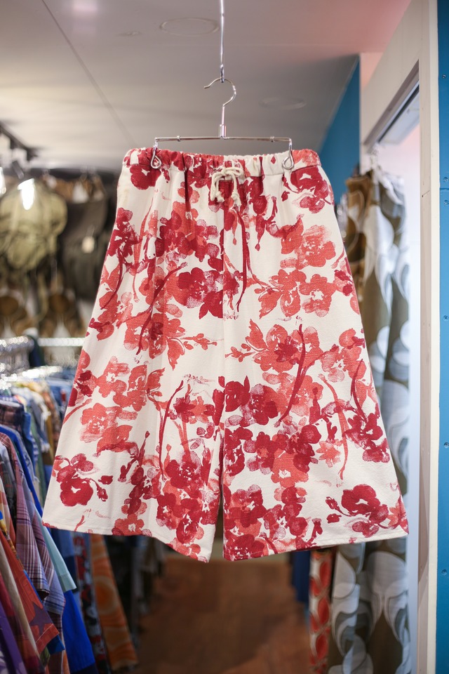 Remake wide flare shorts “Red flower print”