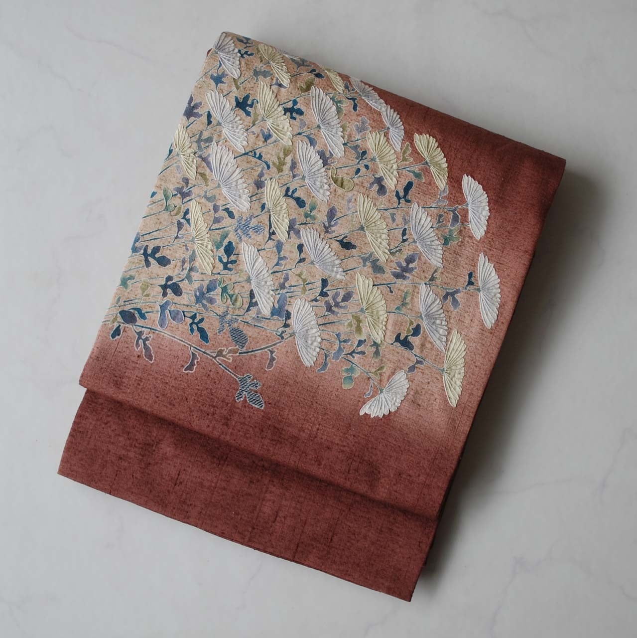 【なごや帯】檜皮色地 菊花文 手描友禅 刺繍なごや帯