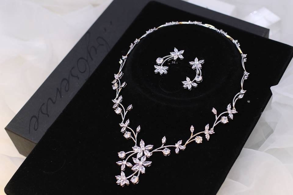 ネックレス・ピアスorイヤリングセット ウェディングアクセサリー cz