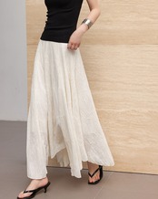 Asymmetrical long flare skirt L0172