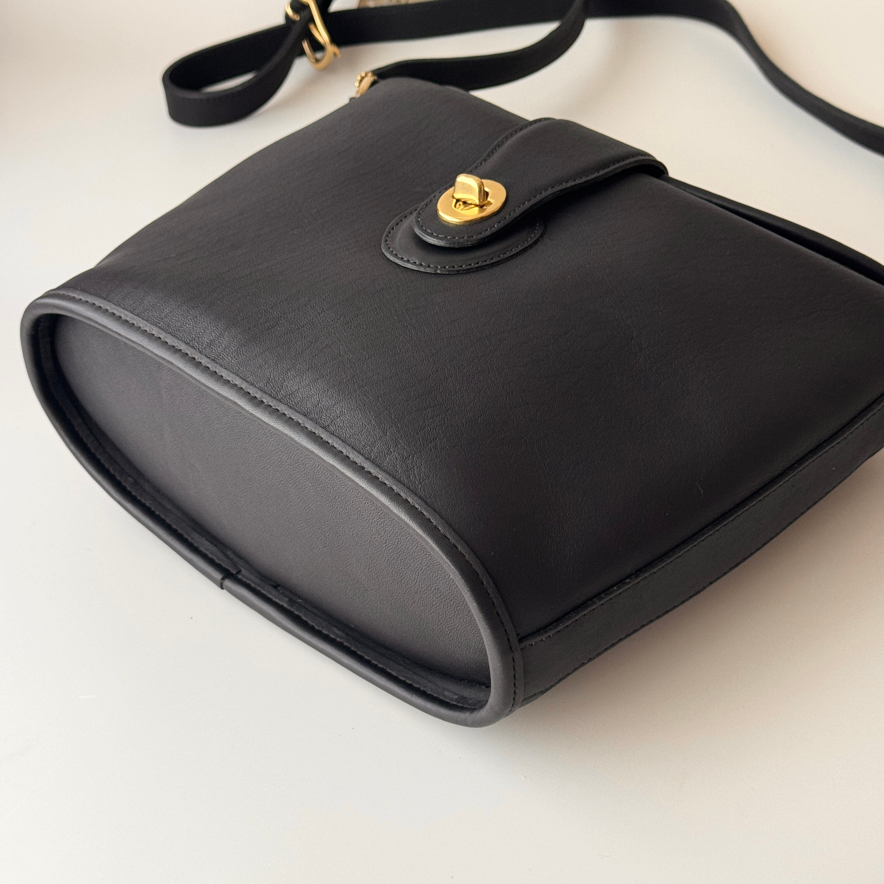 NEW Vintage Coach 9948 Canterbury (Nottingham) Bag USA | ONE VINTAGE