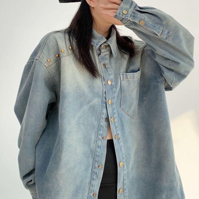 studded design denim shirt　スタッズデザインデニムシャツ　J1566