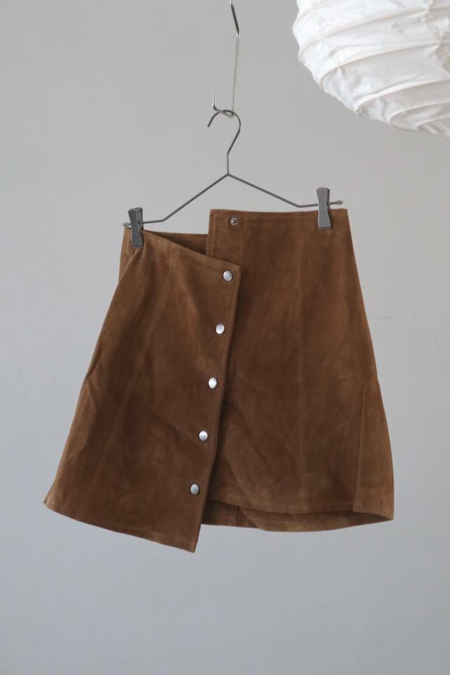 Euro suède leather mini skirt