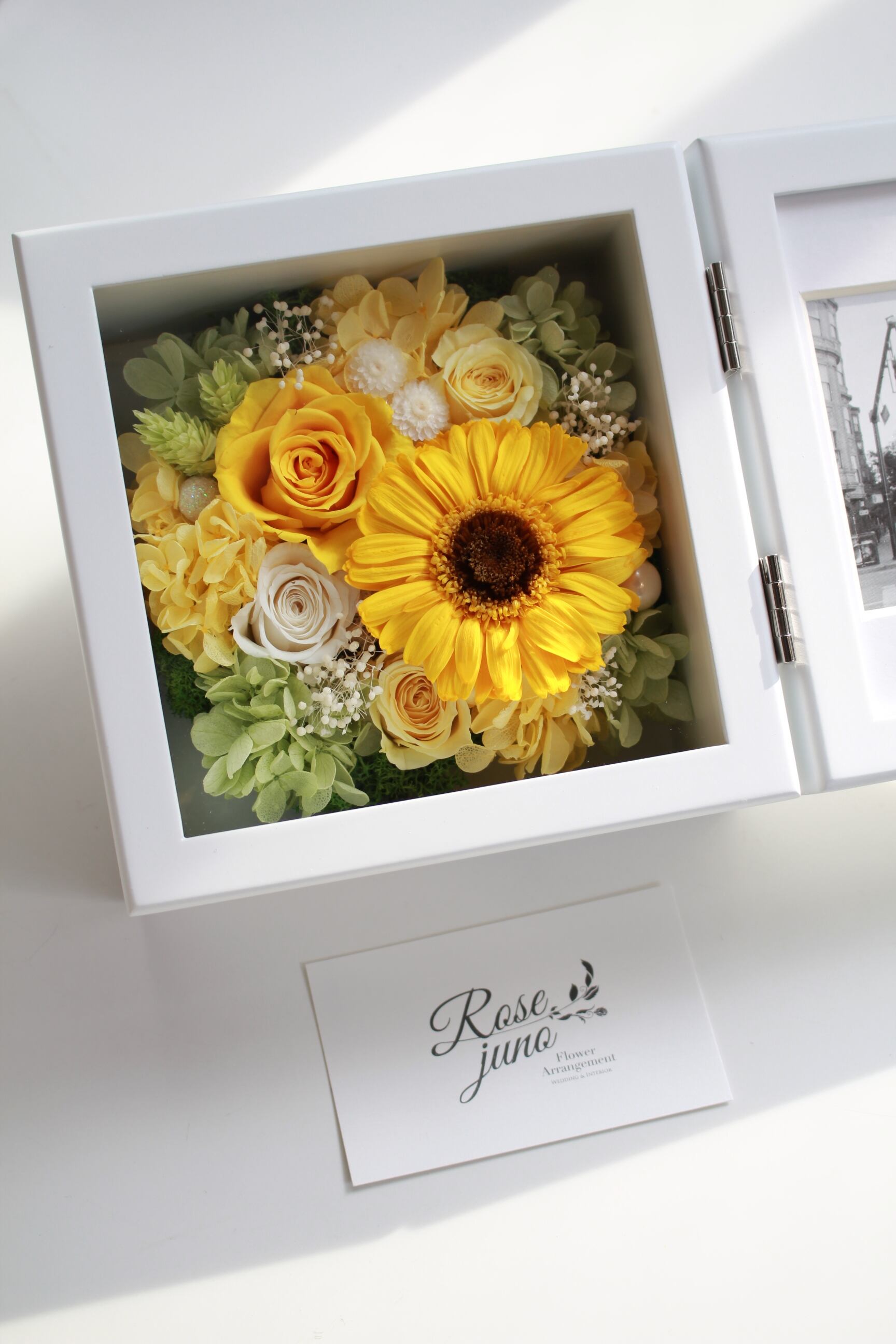 フォトフレームmサイズ ガーベラ 福岡のプリザーブドフラワー専門店 Rosejunoローズユノwebshop ネットショッピング