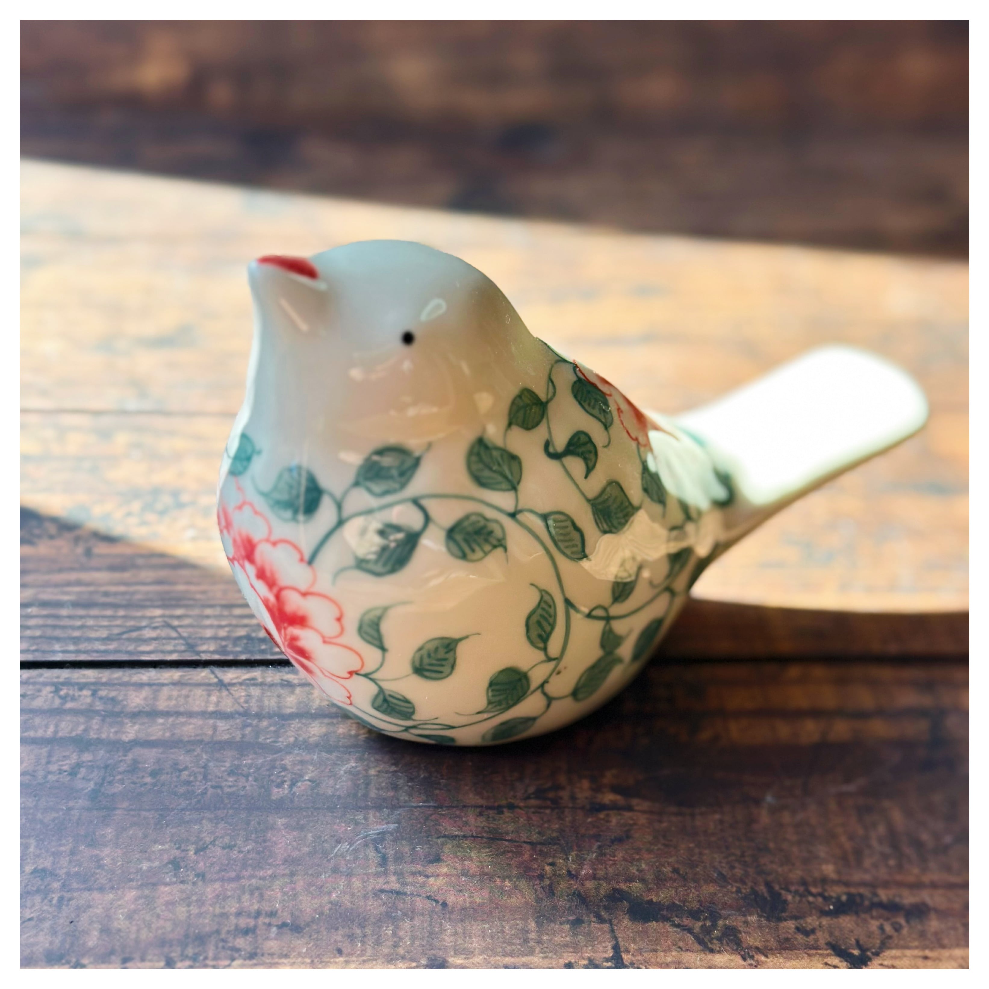 ベトナムのバッチャン焼き 牡丹絵の鳥の置物 | Kc-Labo's shop