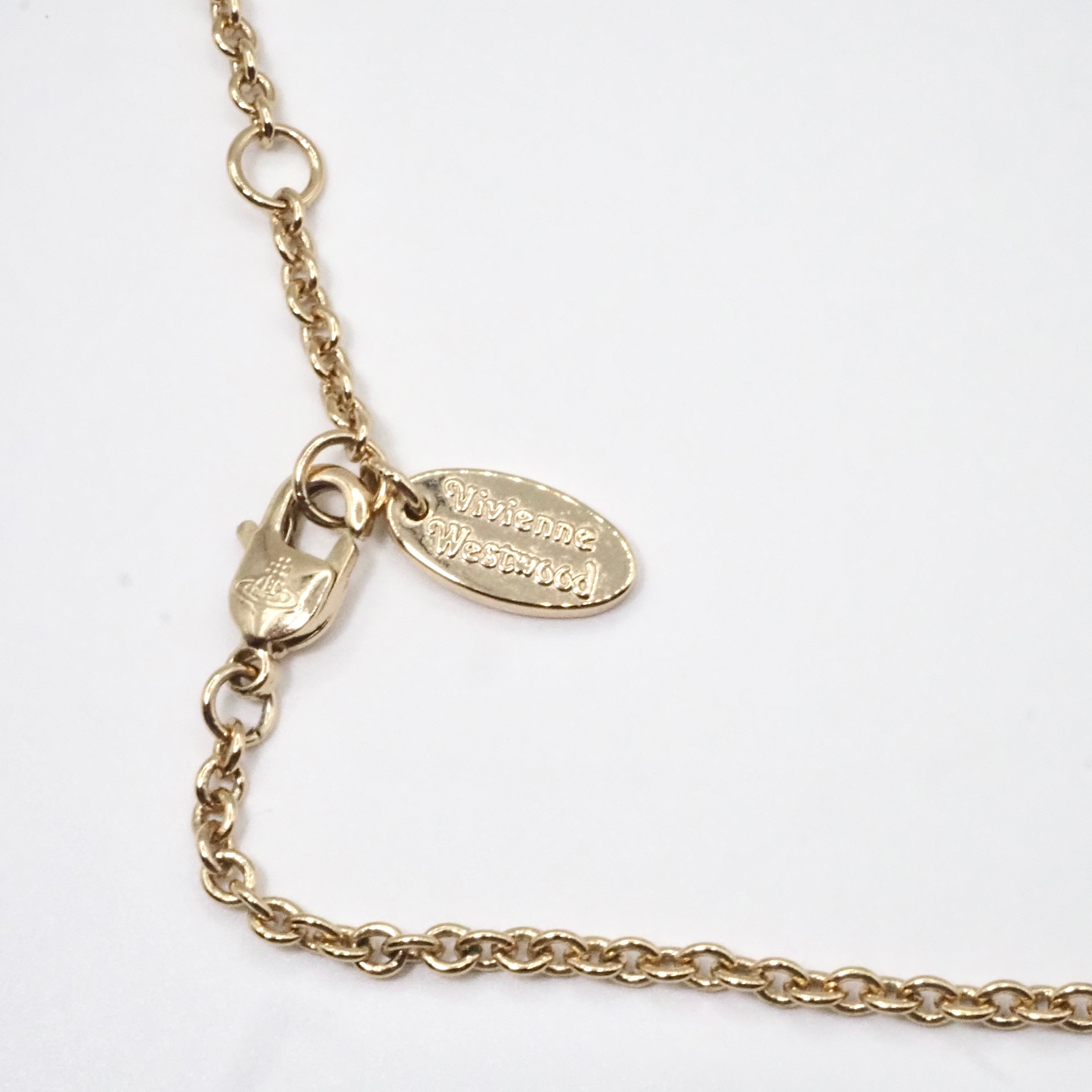 Vivienne Westwood Mayfair Bas Relief ネックレス ゴールド