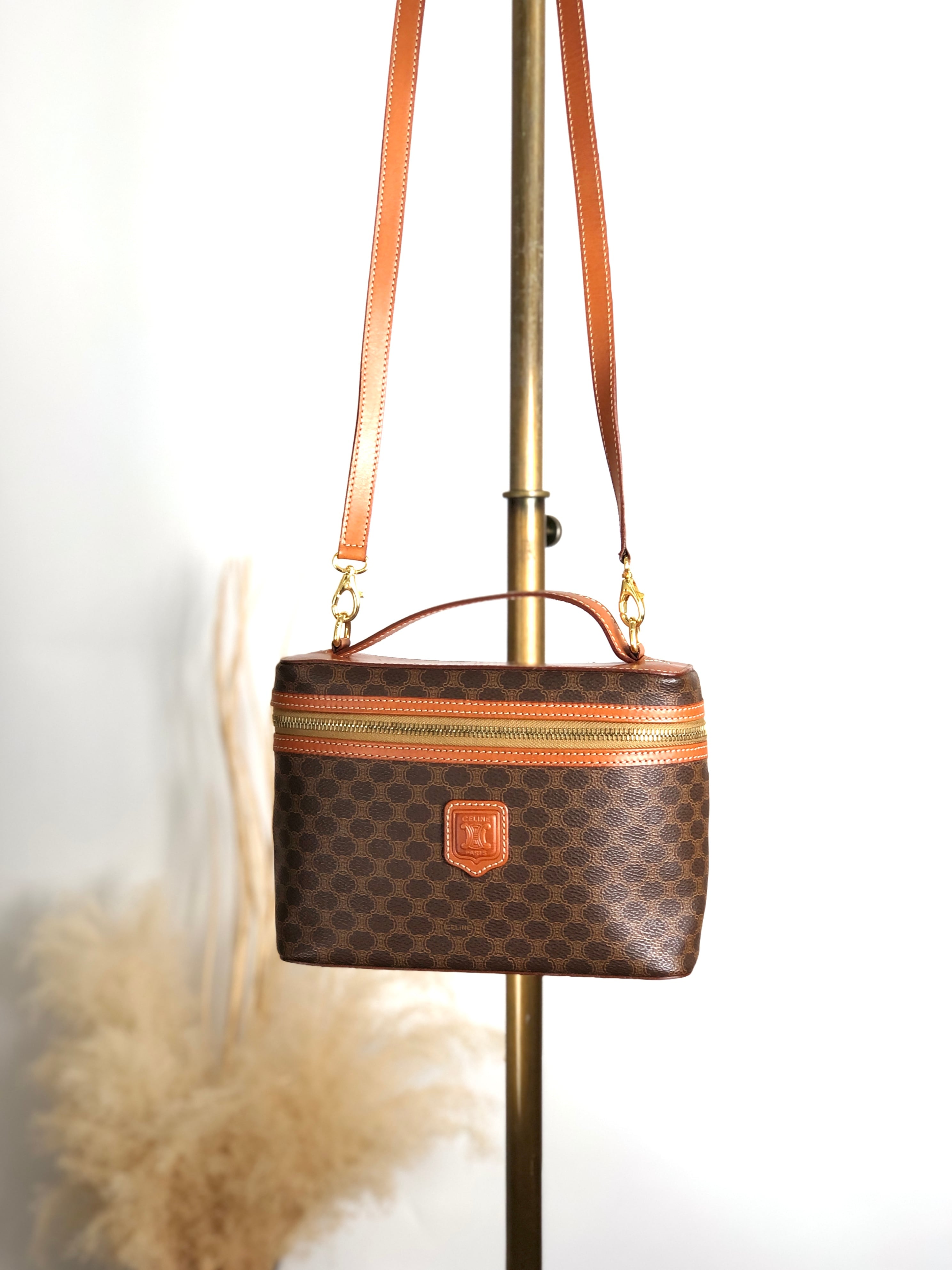 CELINE セリーヌ マカダム ショルダーバッグ ブラウン ブラゾン型押し PVCレザー 2way バニティバッグ vintage ヴィンテージ オールド t7yhbd