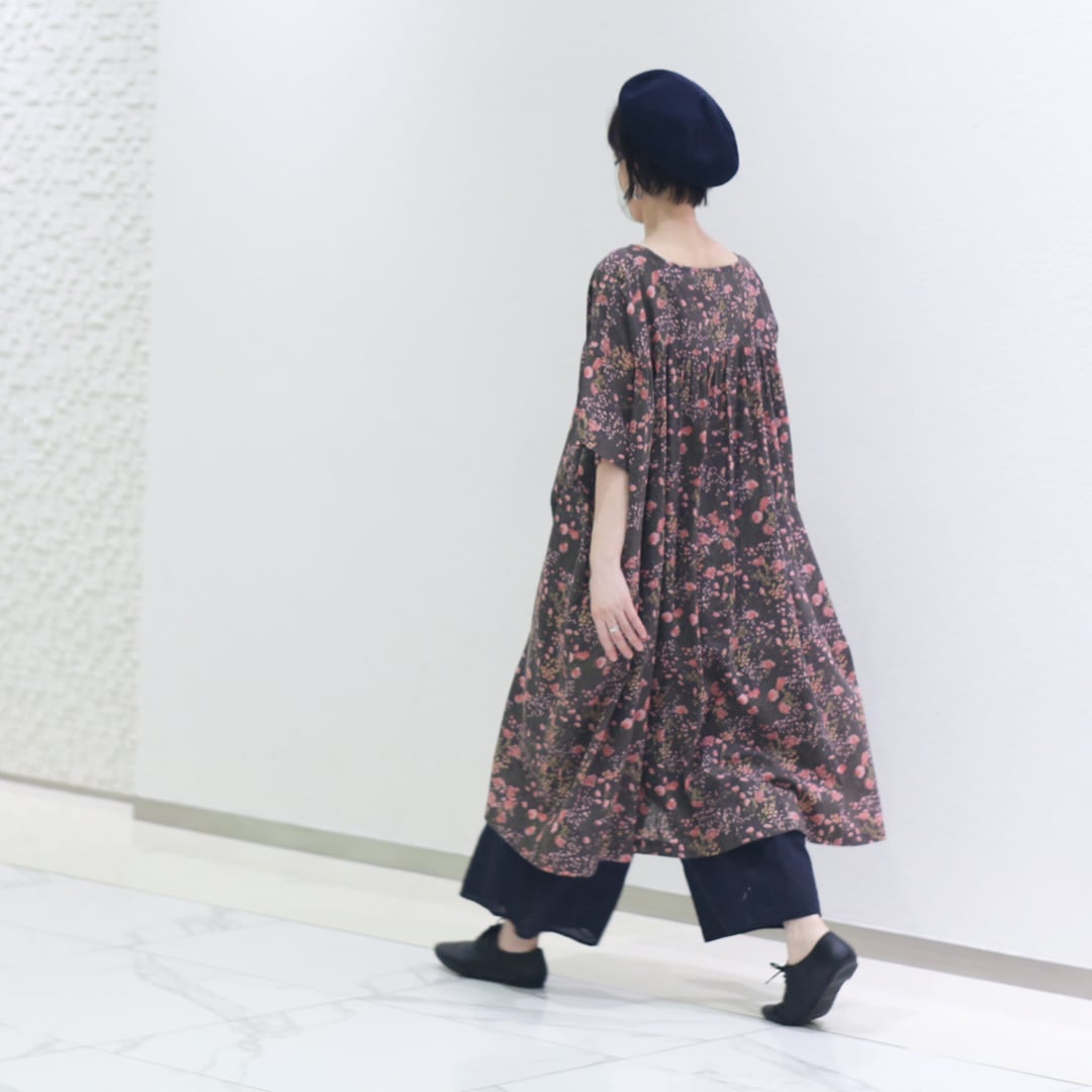 SOIL/NSL23073 (ワンピース)ソイル COTTON FLOWER PRINT GATHERED 