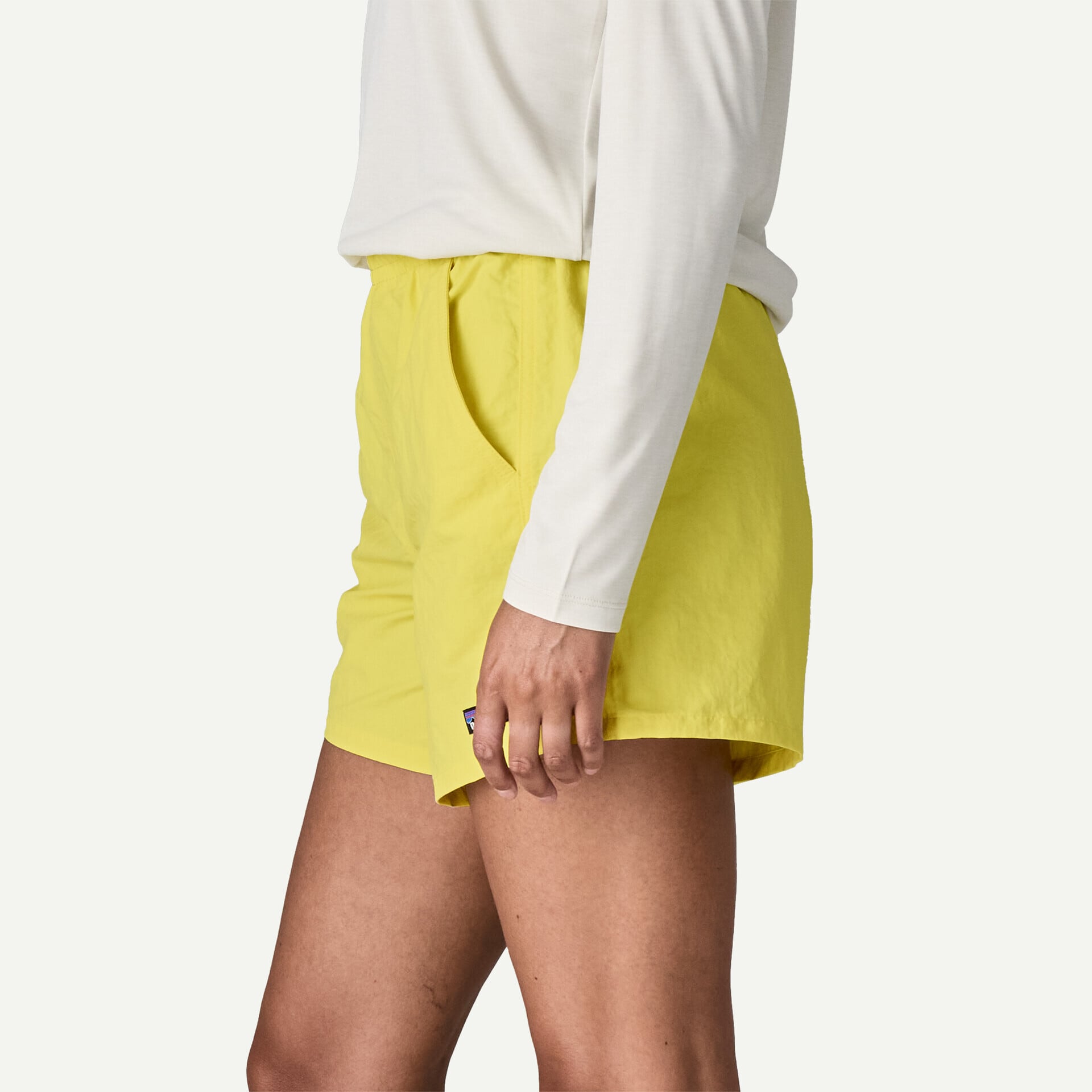 パタゴニア ウィメンズ・バギーズ・ショーツ 5インチ Lemon Zest