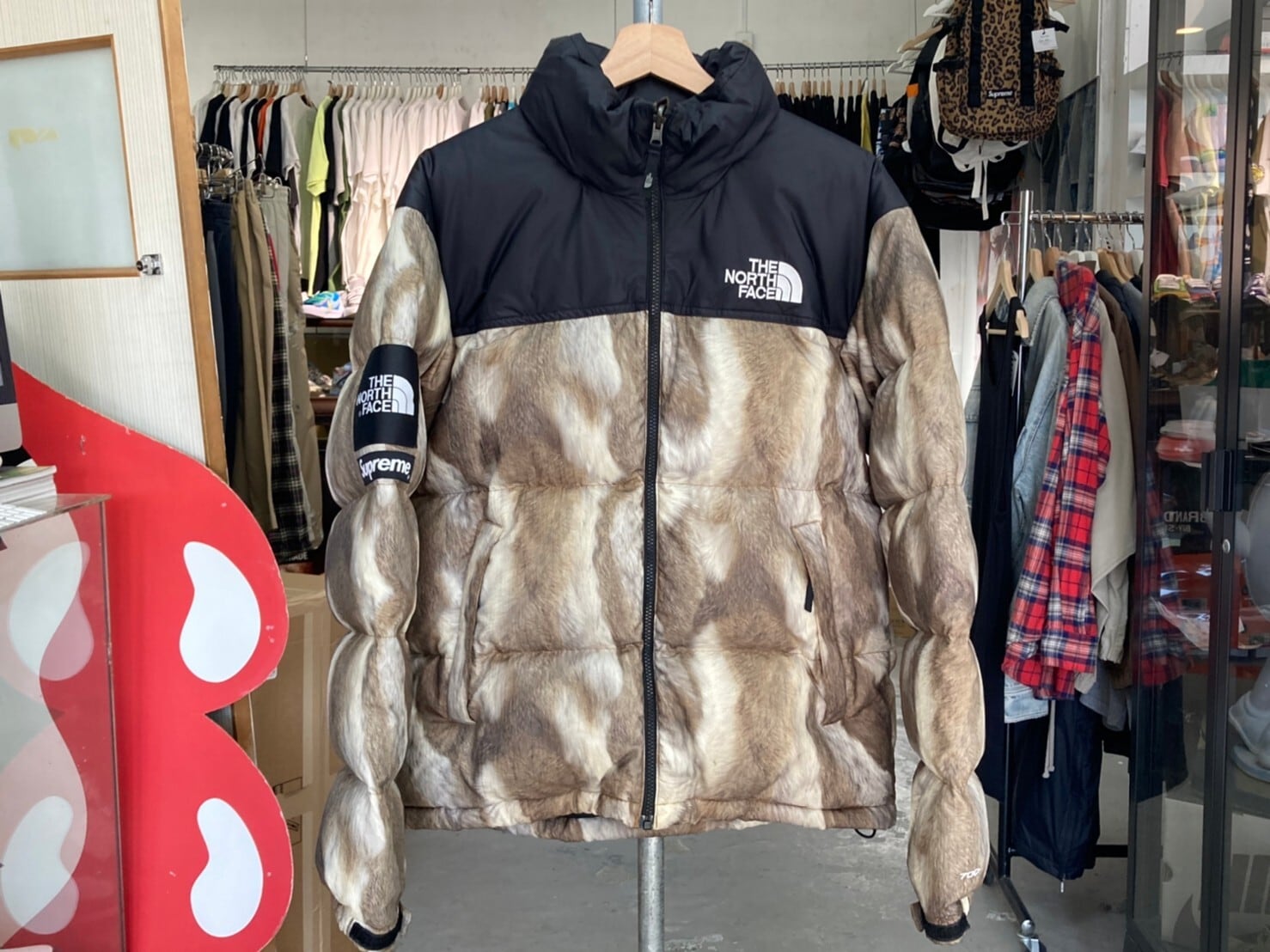 Supreme × THE NORTH FACE FUR PRINT NUPTSE JACKET MEDIUM KC3676 