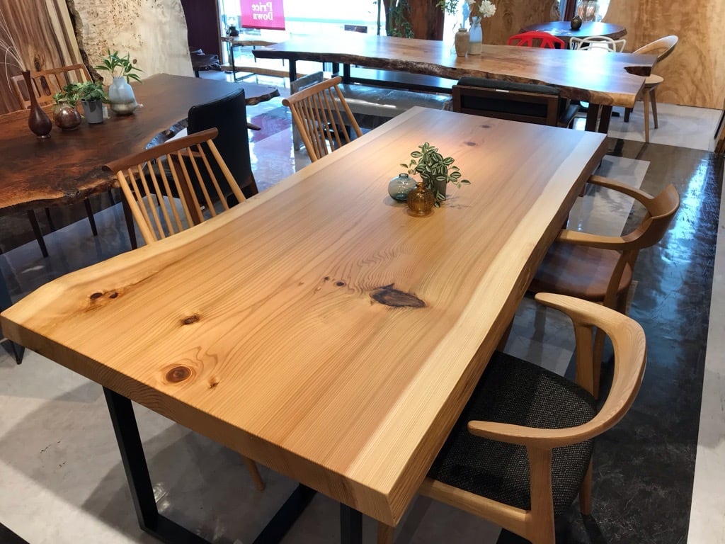 杉（スギ）_2040×870-980×70_横浜元町店_テーブル天板/一枚板 252530