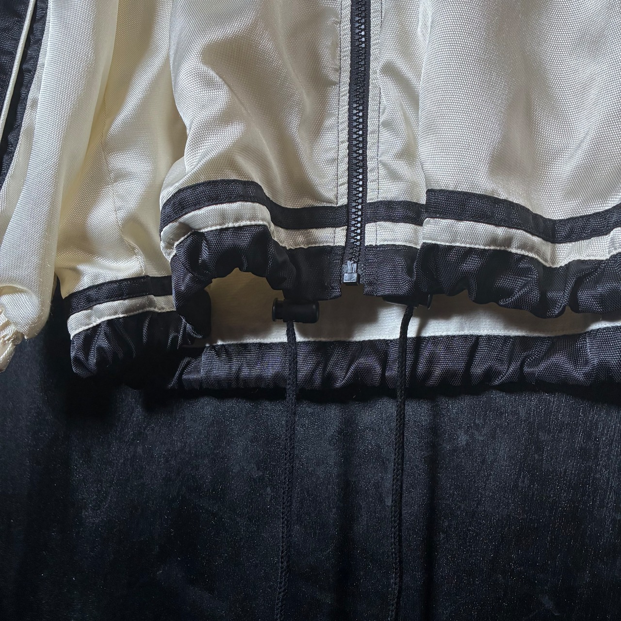 KANGOL SPORT ナイロンジャケット　メタリックホワイト　カンゴール