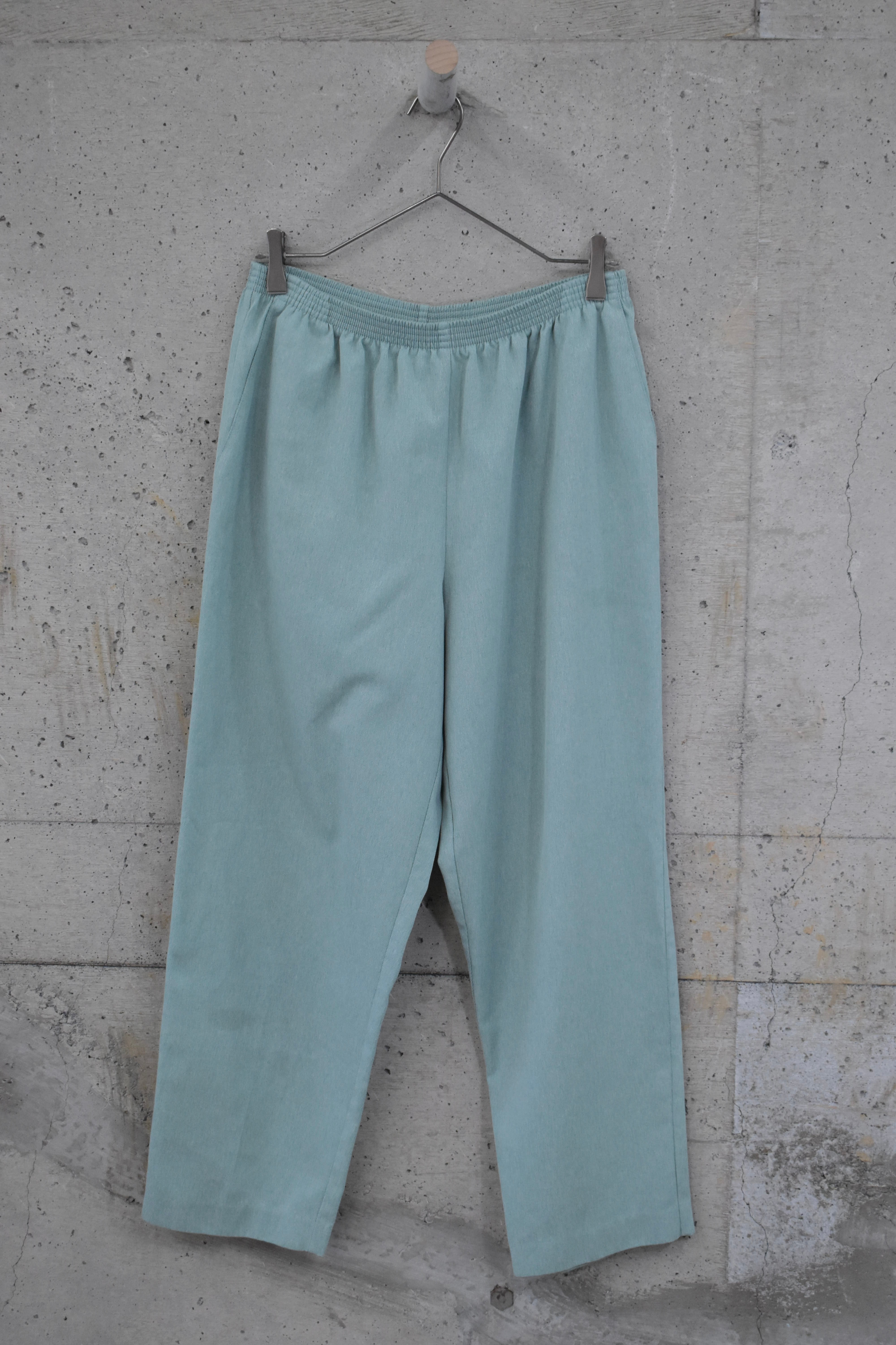 Mint Tapered Easy Pants