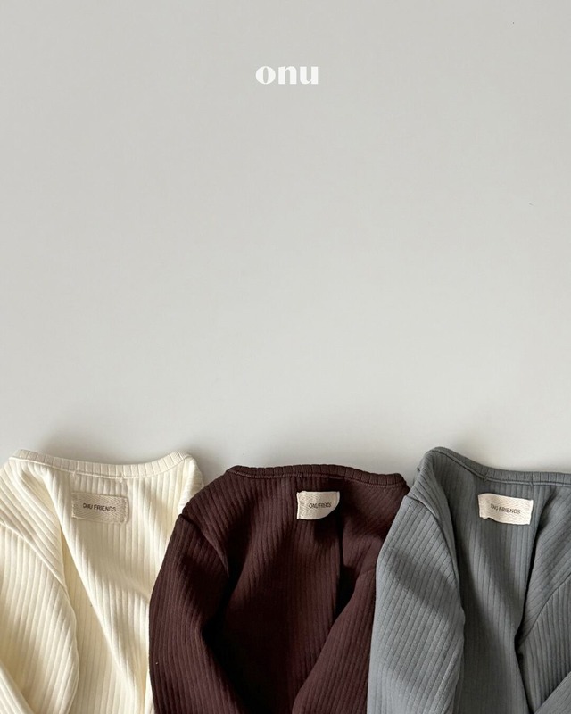 予約⌇onu/ Peach ribbed T
