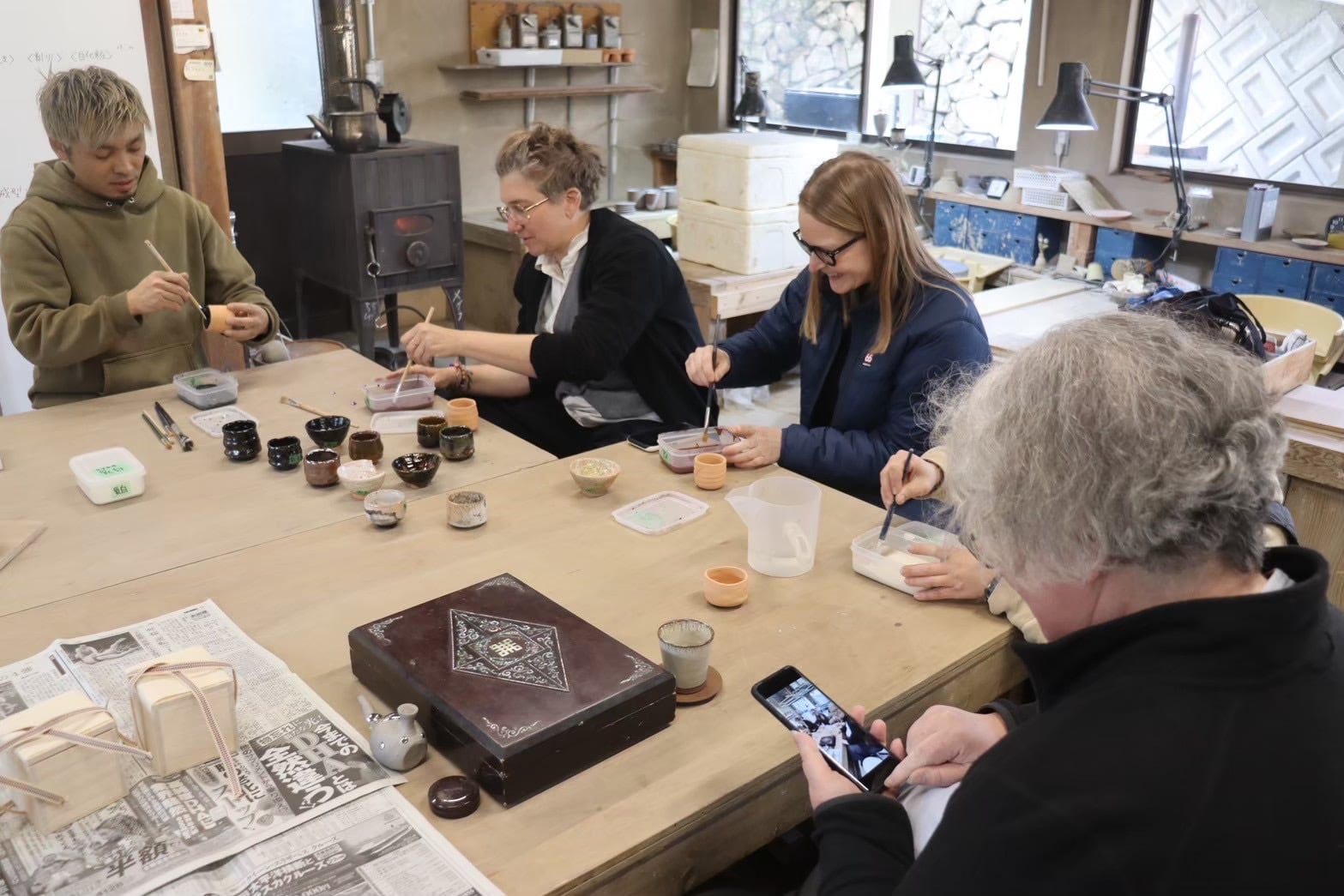 楽焼体験 Rakuyaki experience | 丹波焼 窯元昇陽窯【器のある暮らし