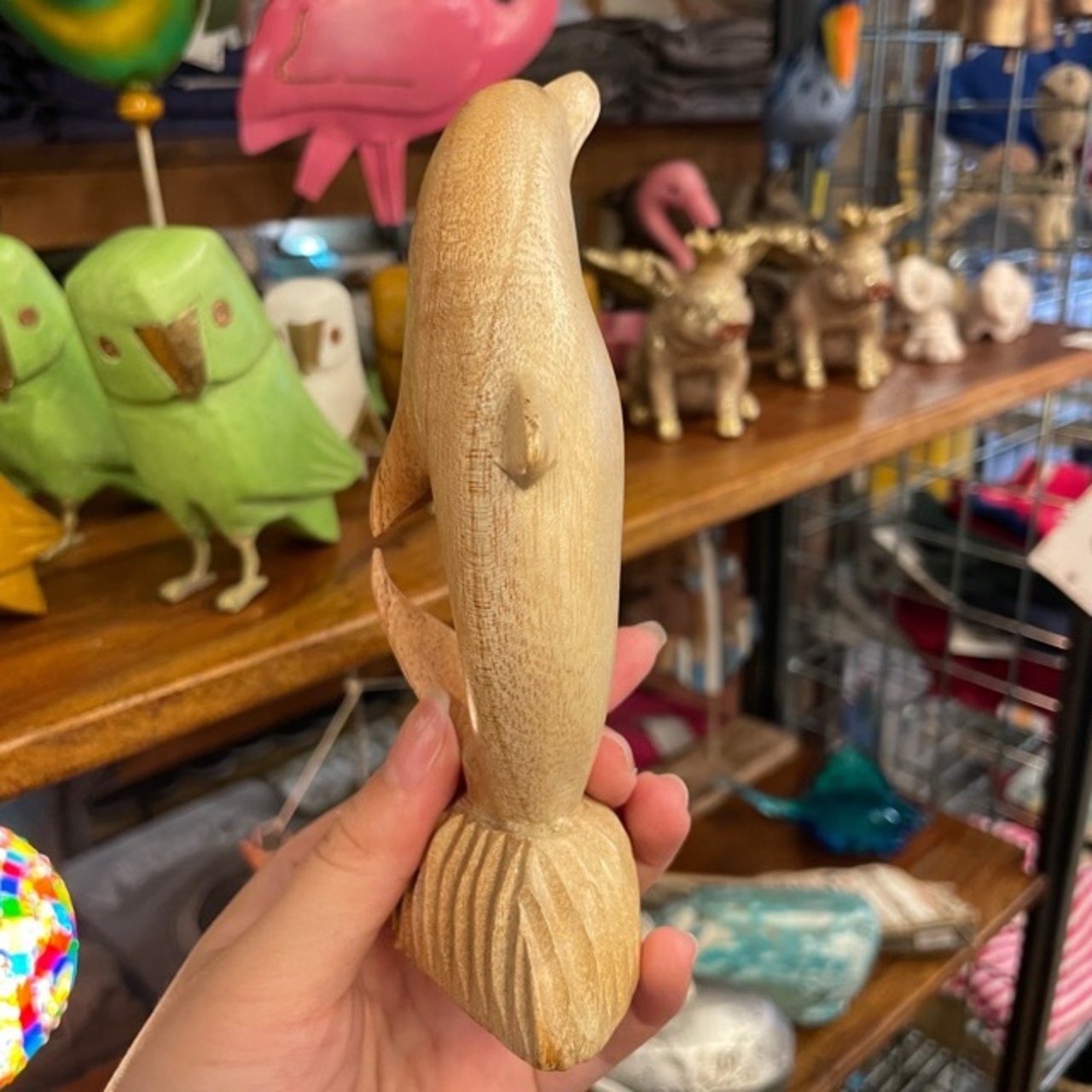 Indonesia old wood carving dolphin / インドネシア 古木木彫イルカ オブジェ 置物 ハンドメイド ナチュラル 天然木 かわいい 動物モチーフ プレゼント ギフト インテリア 雑貨